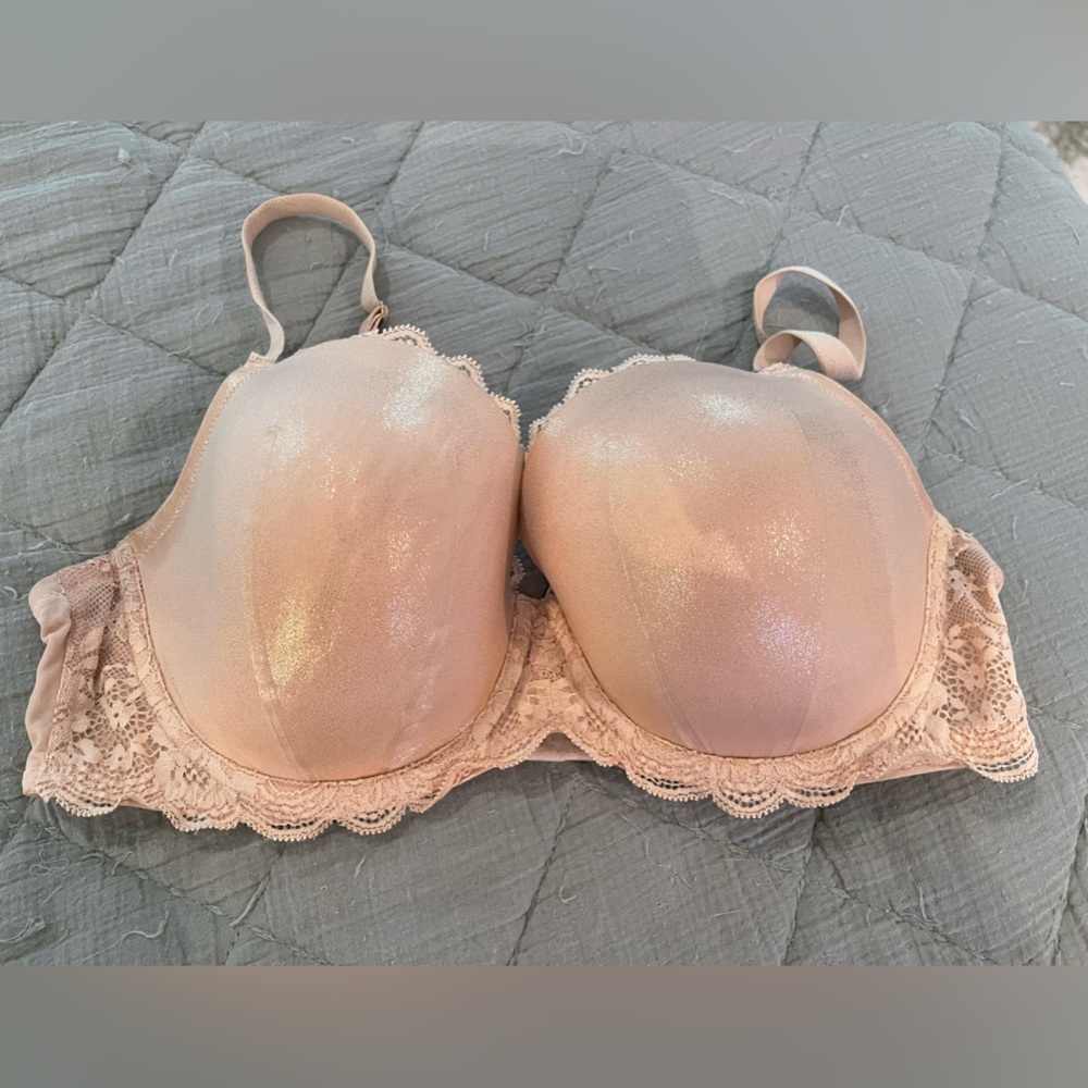 Victoria’s Secret 36DD